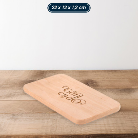 petite planche à découper bois avec exemple de marquage logo Génicado