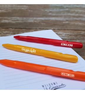 stylo à bille fabriqué en ABS à partir de 95% de matières recyclées - Génicado