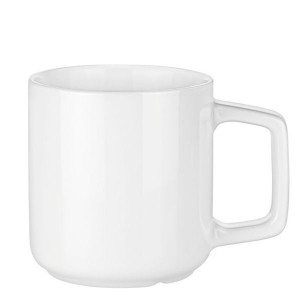 mug en porcelaine blanche